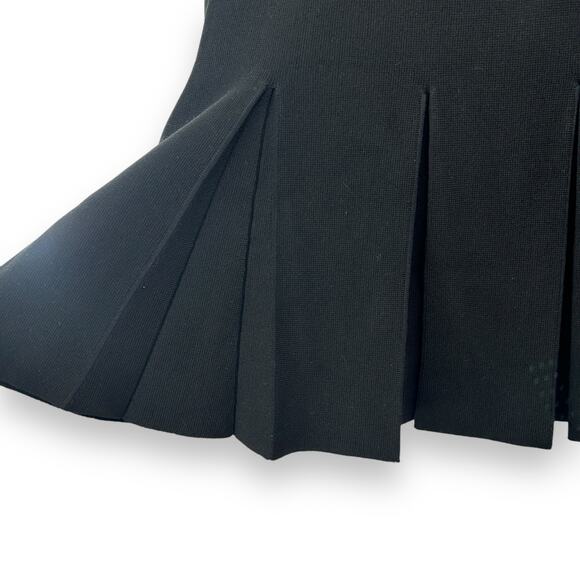 NEW Revolve ASTR The Label Denisa Pleated Skirt Size XL Mini Stretch Academia - Picture 10 of 13